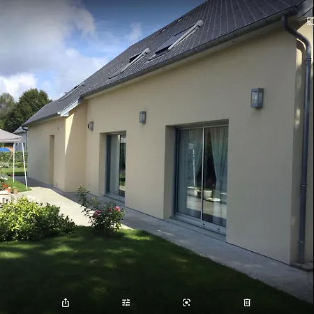 Beauchamp Apartment *